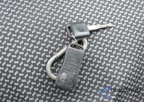 2009 Nissan Sentra 2.0S из США, поврежденный, VIN 3N1AB61E99L620103